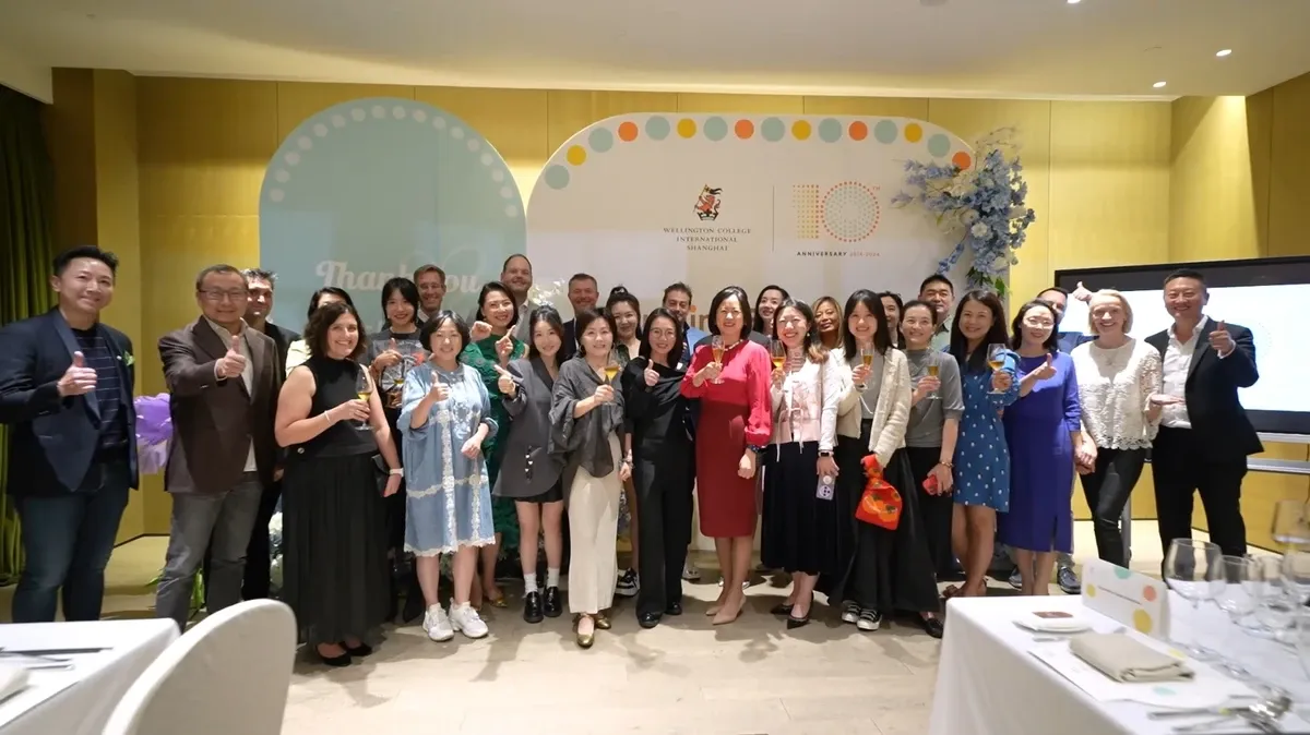 A heartfelt dinner in honour of our Founding Families，who believed in us over a decade ago.